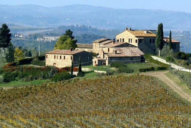 Agriturismo Il Torrione Lecchi Kültér fotó