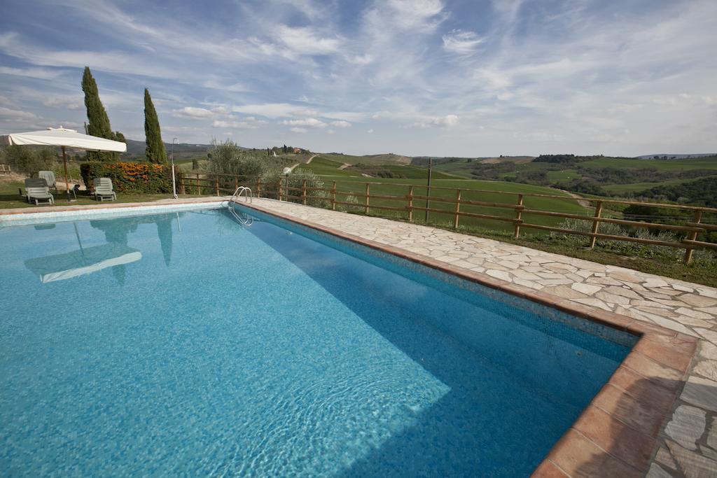 Agriturismo Il Torrione Lecchi Kültér fotó